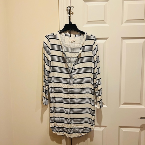 Vince Camuto blouse dress size medium - Picture 1 of 7
